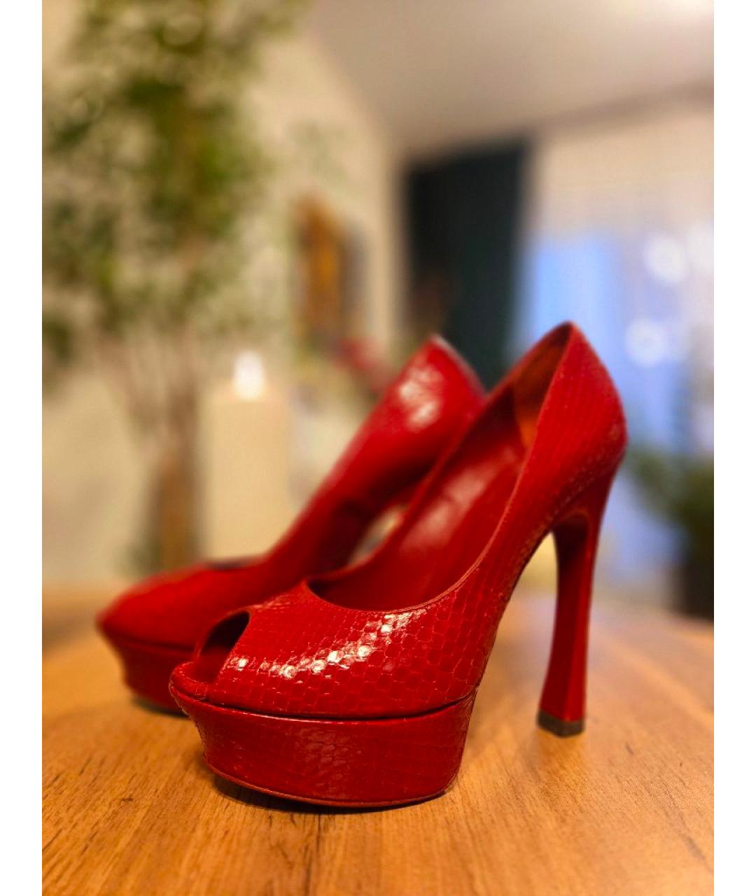 SAINT LAURENT Красные туфли из экзотической кожи, фото 5