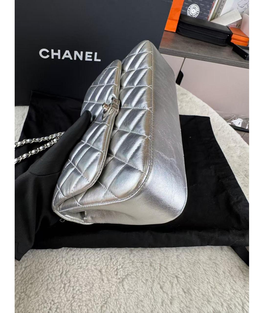 CHANEL Серебряная кожаная сумка через плечо, фото 4