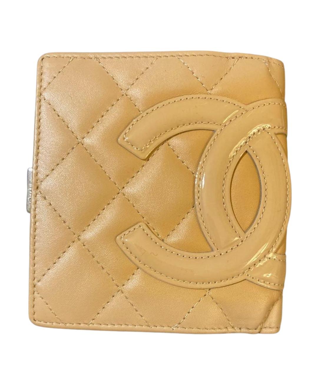 CHANEL Бежевый кожаный кошелек, фото 1