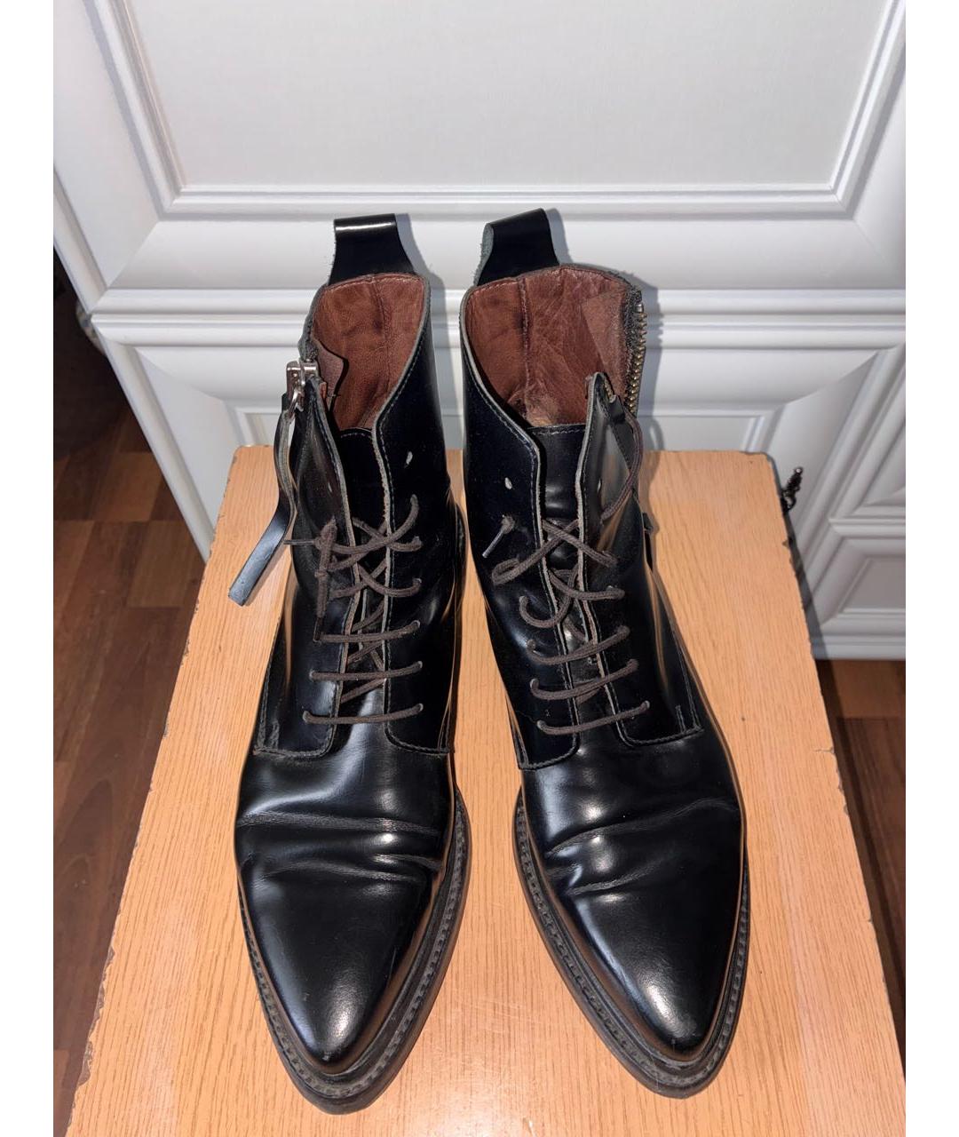 ACNE STUDIOS Черные ботинки из лакированной кожи, фото 3