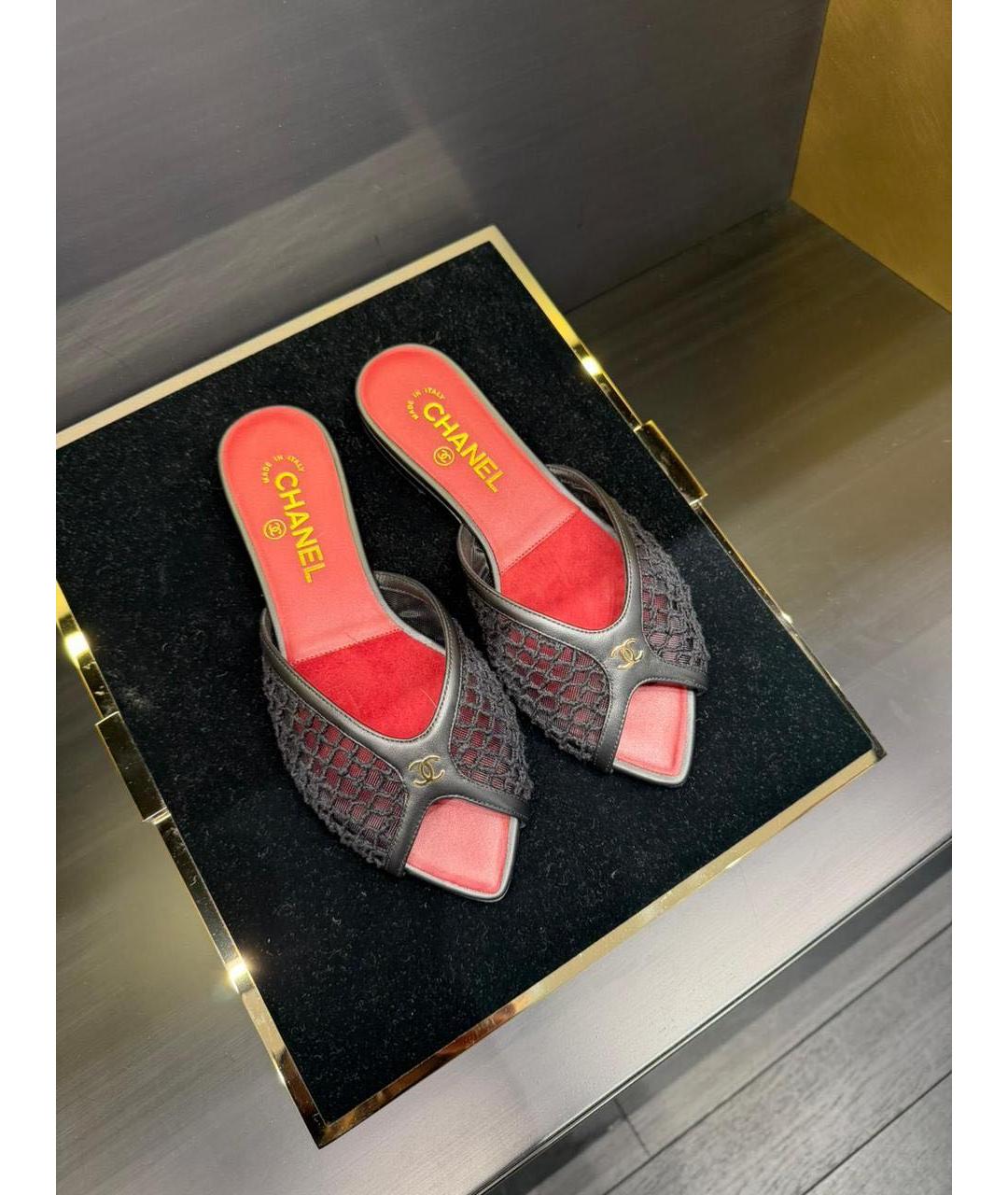 CHANEL Черные текстильные мюли, фото 4