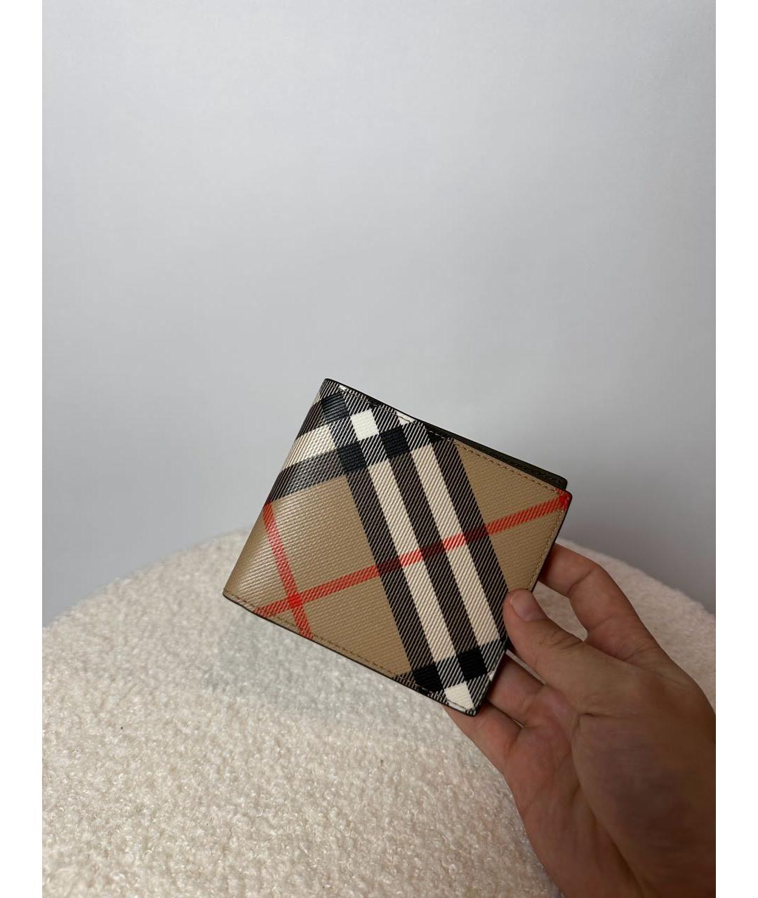 BURBERRY Бежевый кожаный кошелек, фото 9