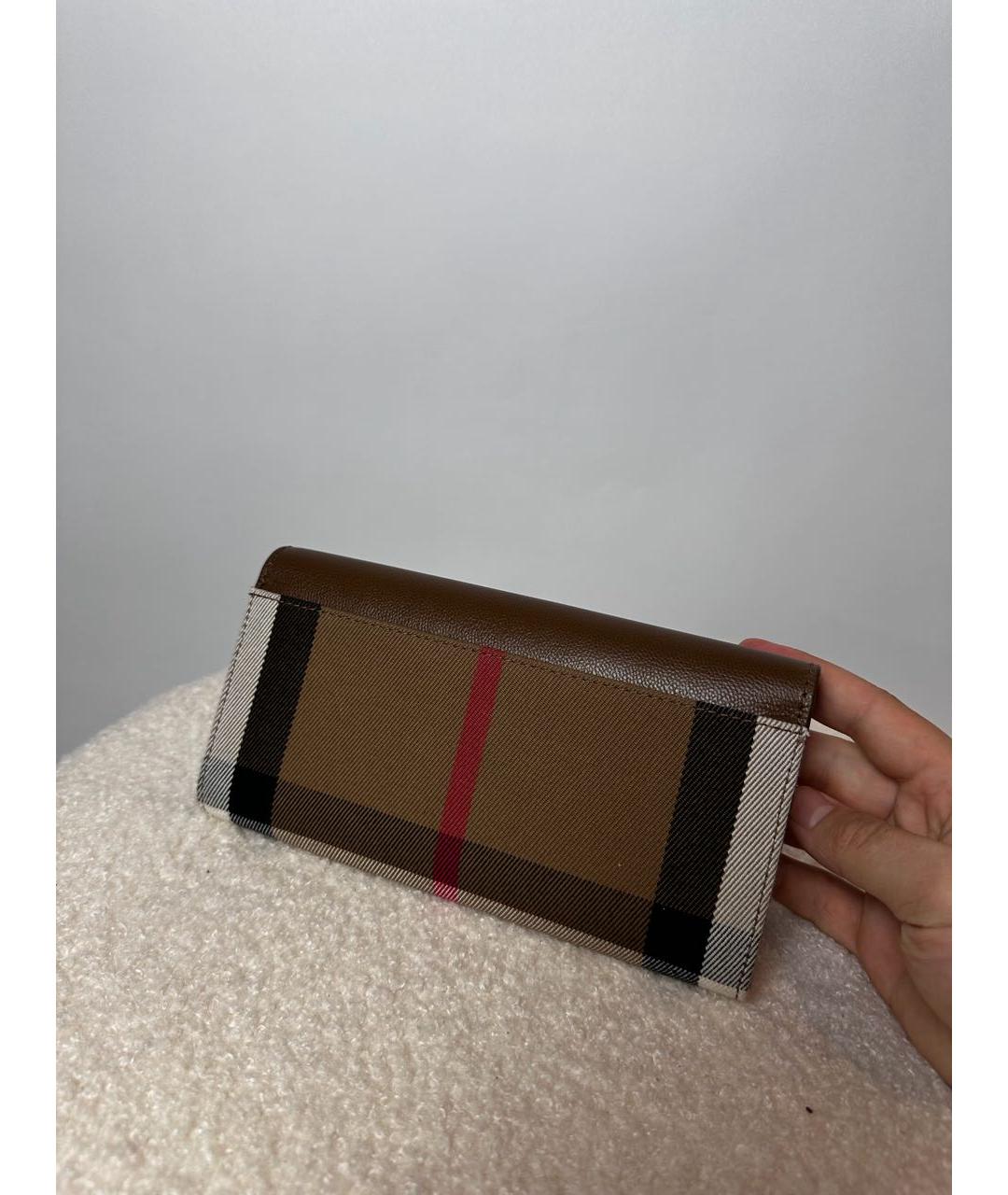 BURBERRY Коричневый кожаный кошелек, фото 3