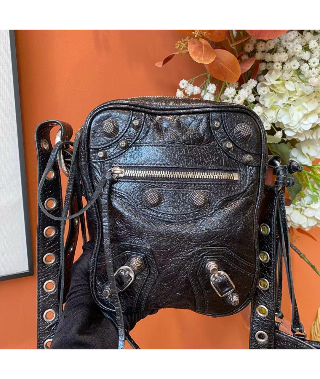 BALENCIAGA Черная кожаная сумка через плечо, фото 3
