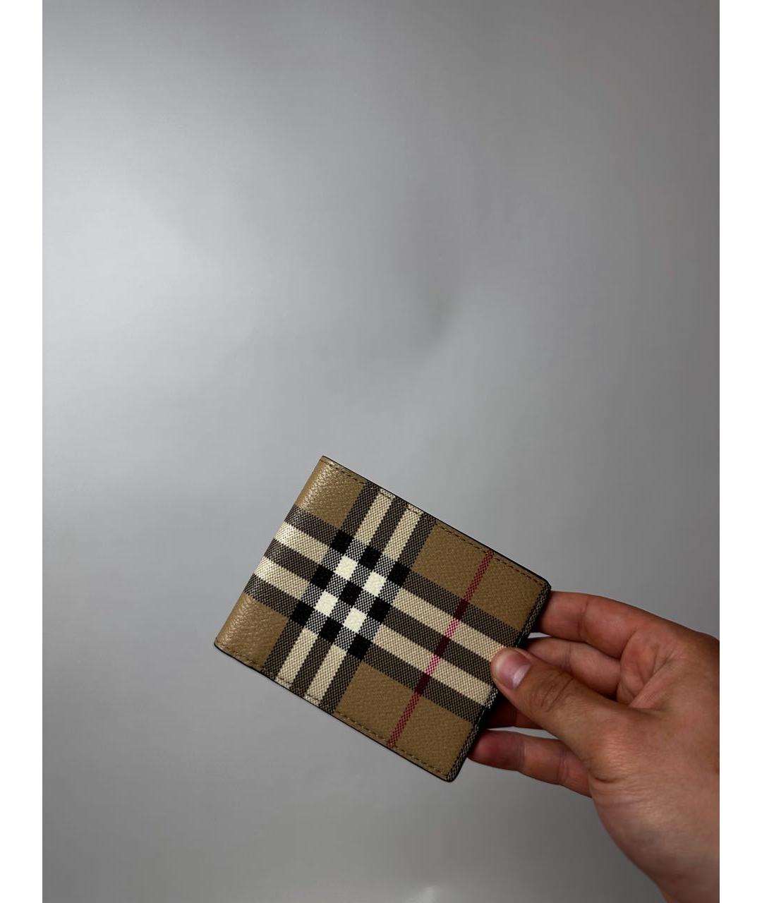 BURBERRY Бежевый кожаный кошелек, фото 9
