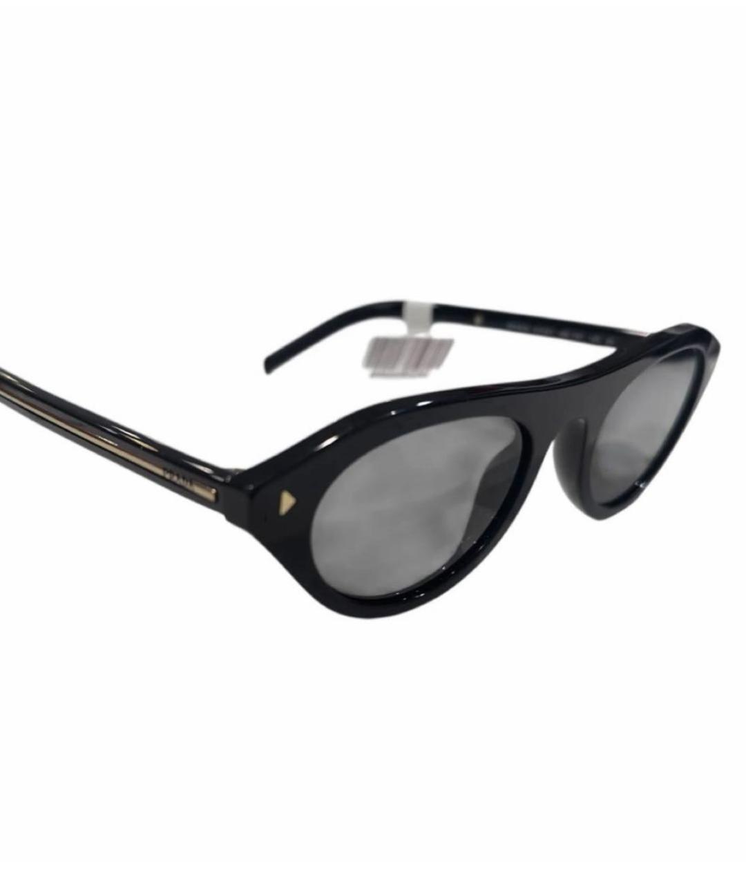 PRADA Черные пластиковые солнцезащитные очки, фото 3