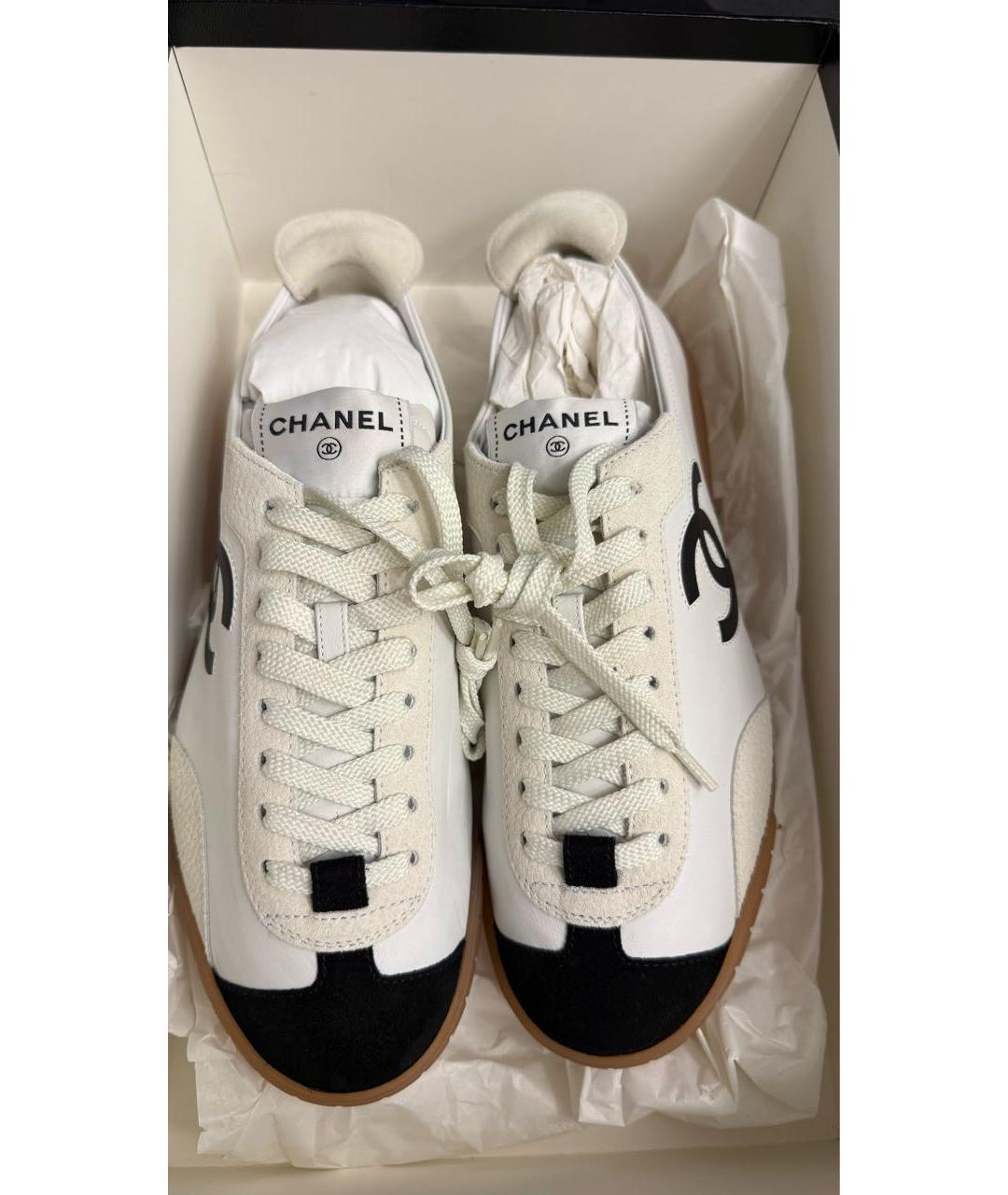 CHANEL Белые кожаные кеды, фото 2