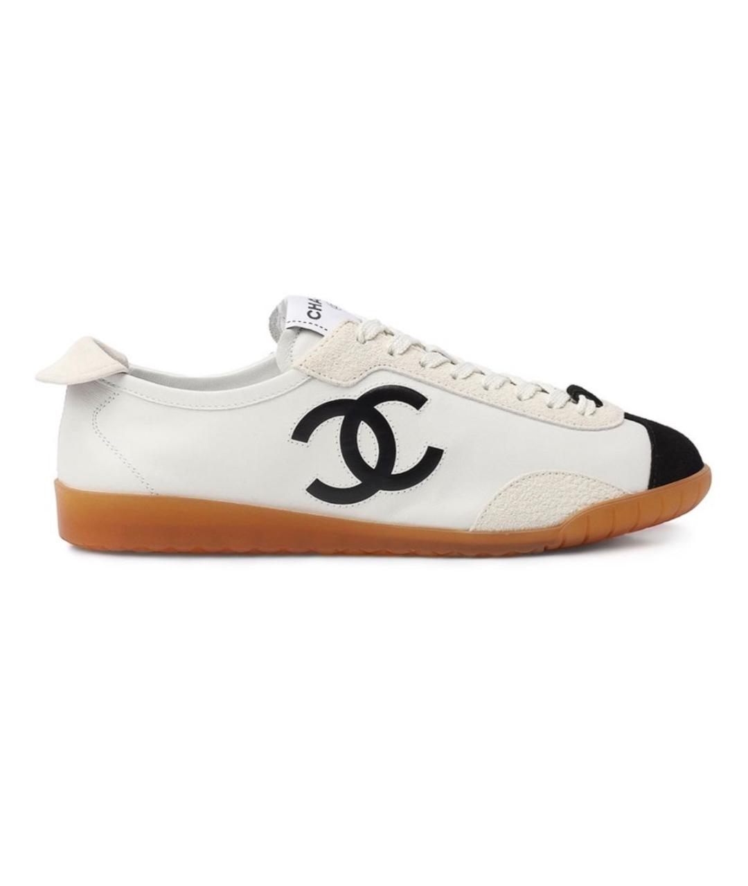 CHANEL Белые кожаные кеды, фото 1