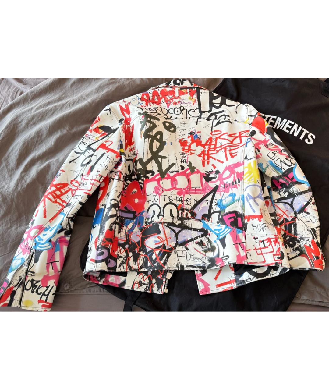 VETEMENTS Белая кожаная куртка, фото 2