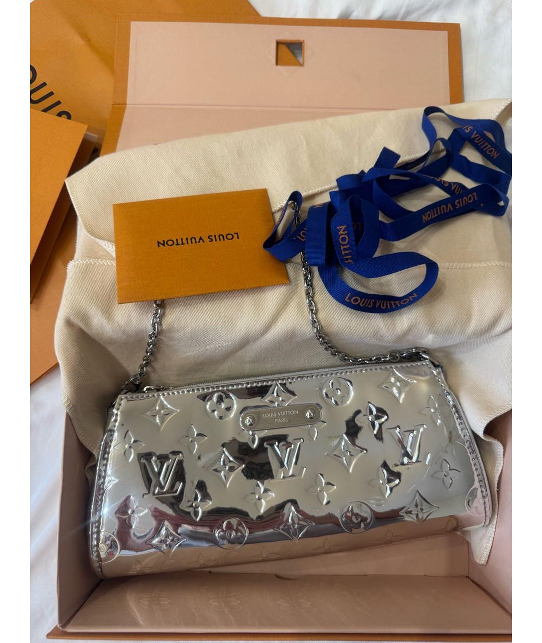 LOUIS VUITTON Серебряная сумка с короткими ручками, фото 4