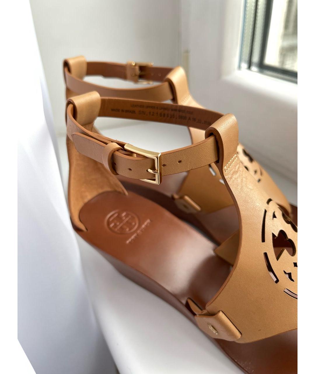 TORY BURCH Бежевые кожаные босоножки, фото 5