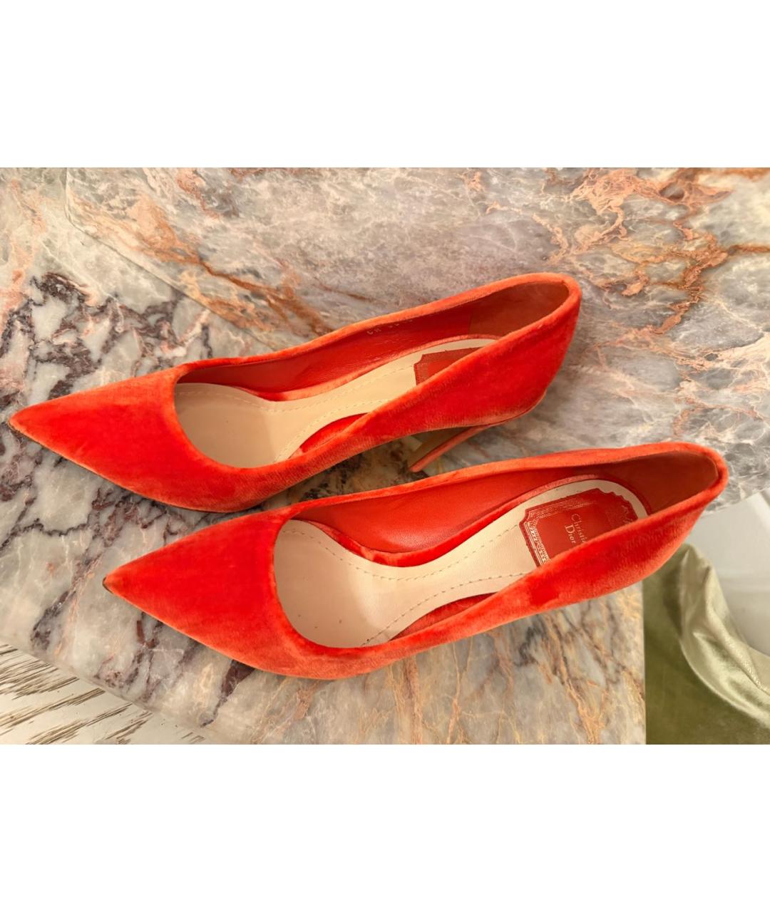 CHRISTIAN DIOR Оранжевые бархатные туфли, фото 5