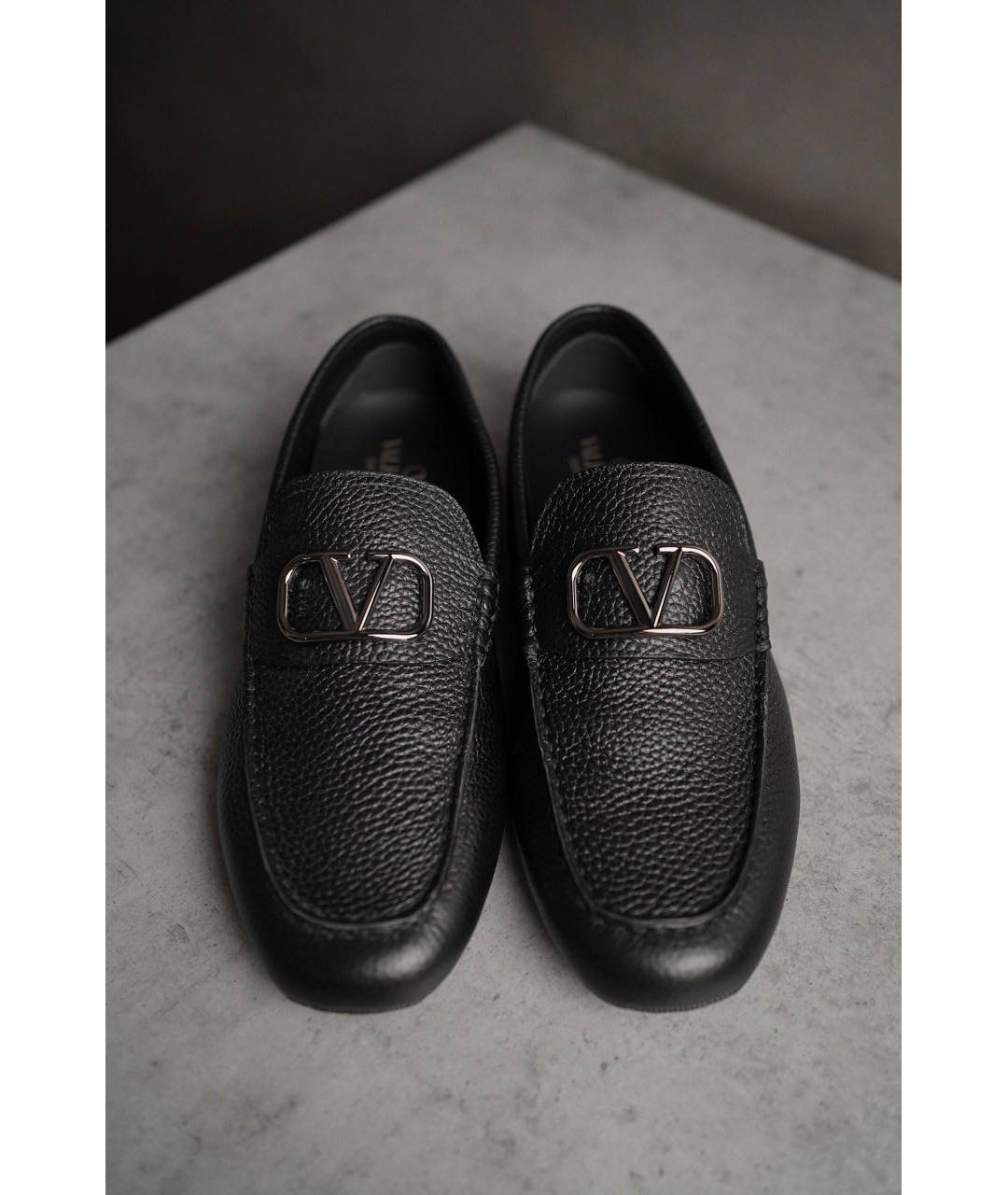 VALENTINO Черные кожаные мокасины, фото 2