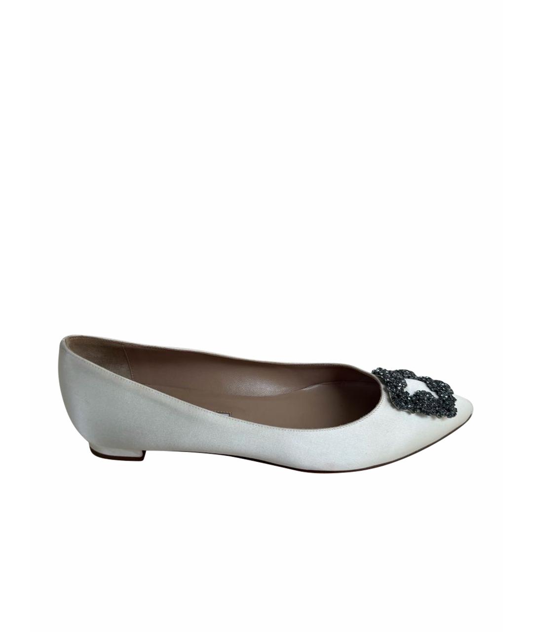 MANOLO BLAHNIK Белые кожаные лодочки на низком каблуке, фото 1
