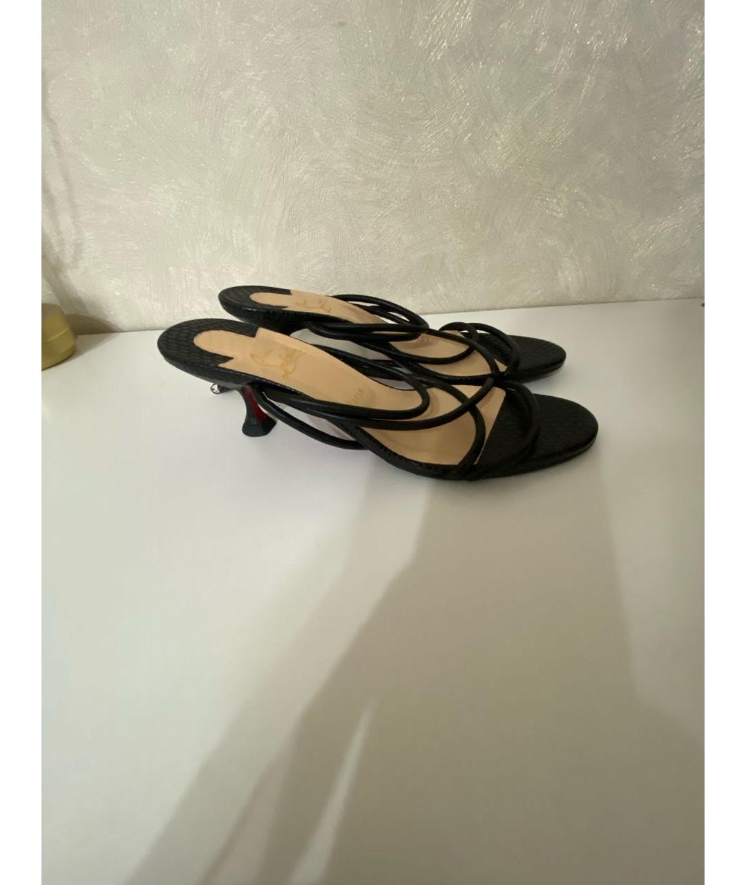 CHRISTIAN LOUBOUTIN Черные кожаные босоножки, фото 9