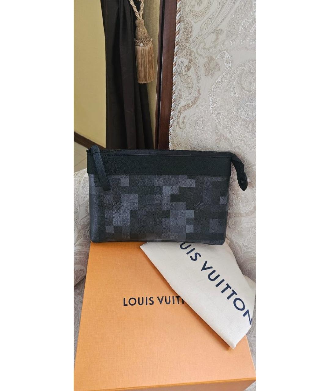 LOUIS VUITTON Серая косметичка, фото 3