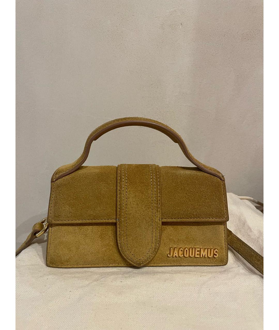 JACQUEMUS Горчичная замшевая сумка с короткими ручками, фото 7