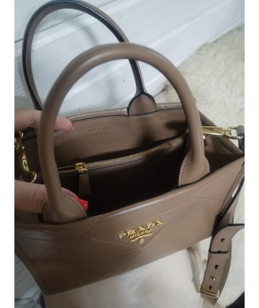 PRADA Кожаная сумка через плечо, фото 8