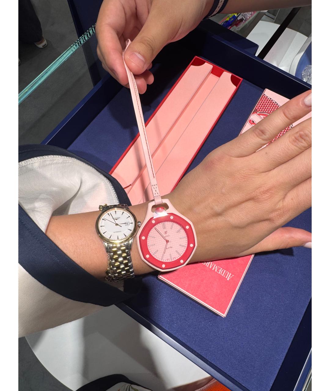 Swatch Розовые часы, фото 3