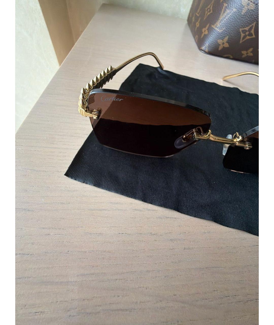 CARTIER Черные пластиковые солнцезащитные очки, фото 3