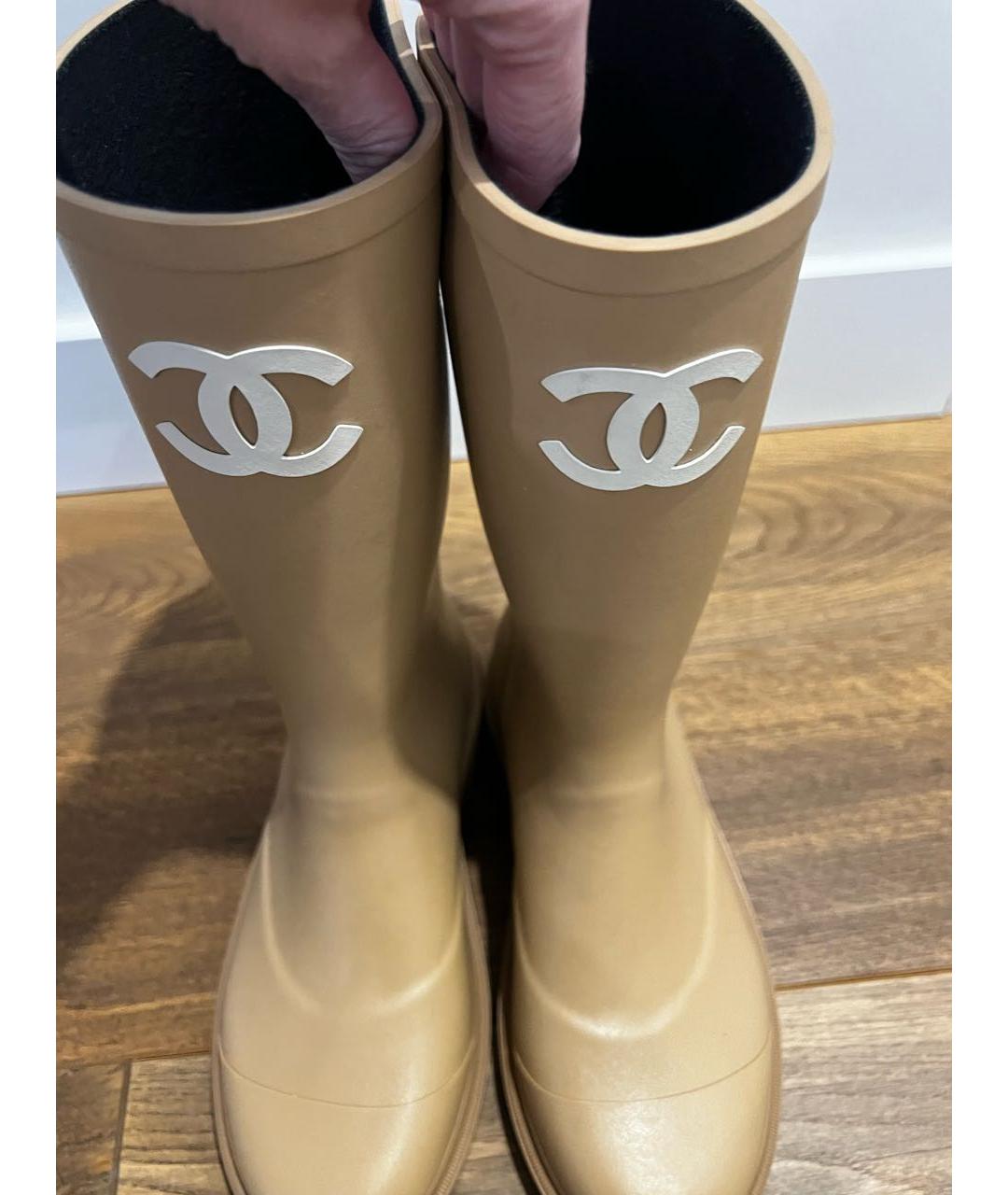 CHANEL Бежевые резиновые сапоги, фото 6