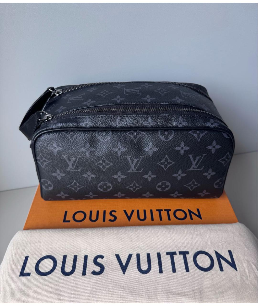 LOUIS VUITTON Черная барсетка, фото 9