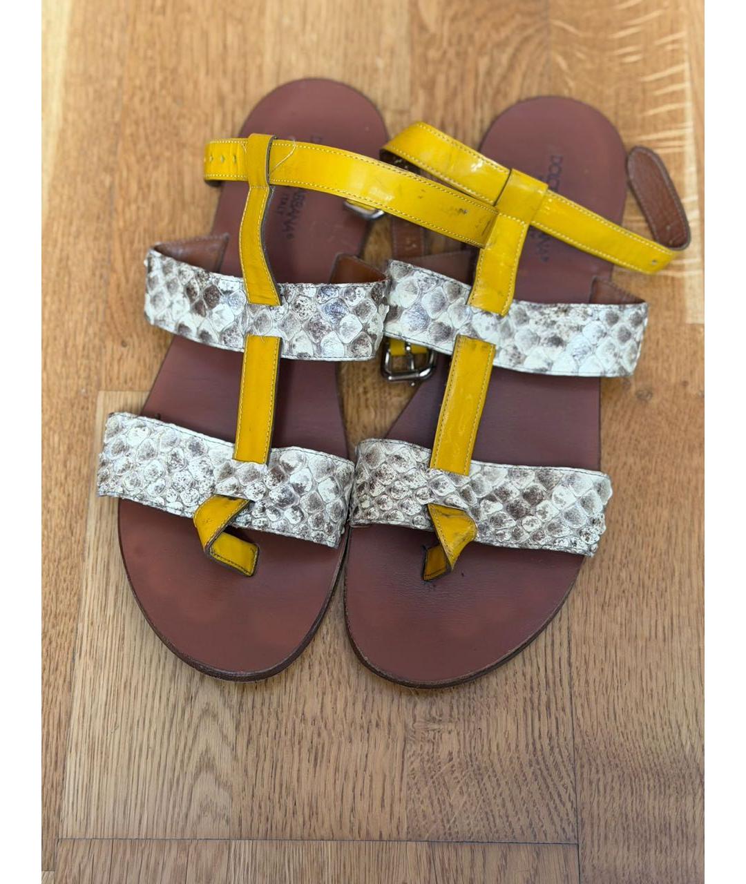 DOLCE&GABBANA Желтые кожаные босоножки, фото 2