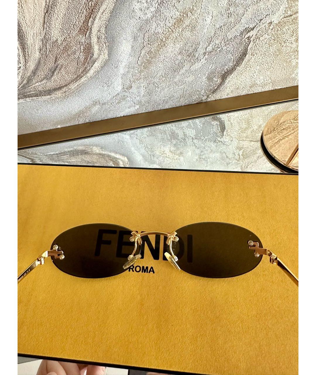 FENDI Серые металлические солнцезащитные очки, фото 3