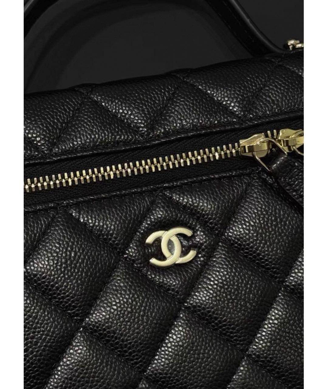 CHANEL Черная кожаная сумка через плечо, фото 4