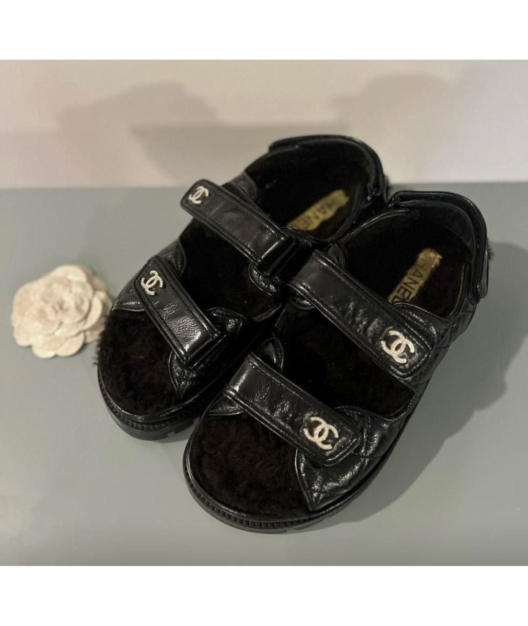 CHANEL Черные кожаные сандалии, фото 6