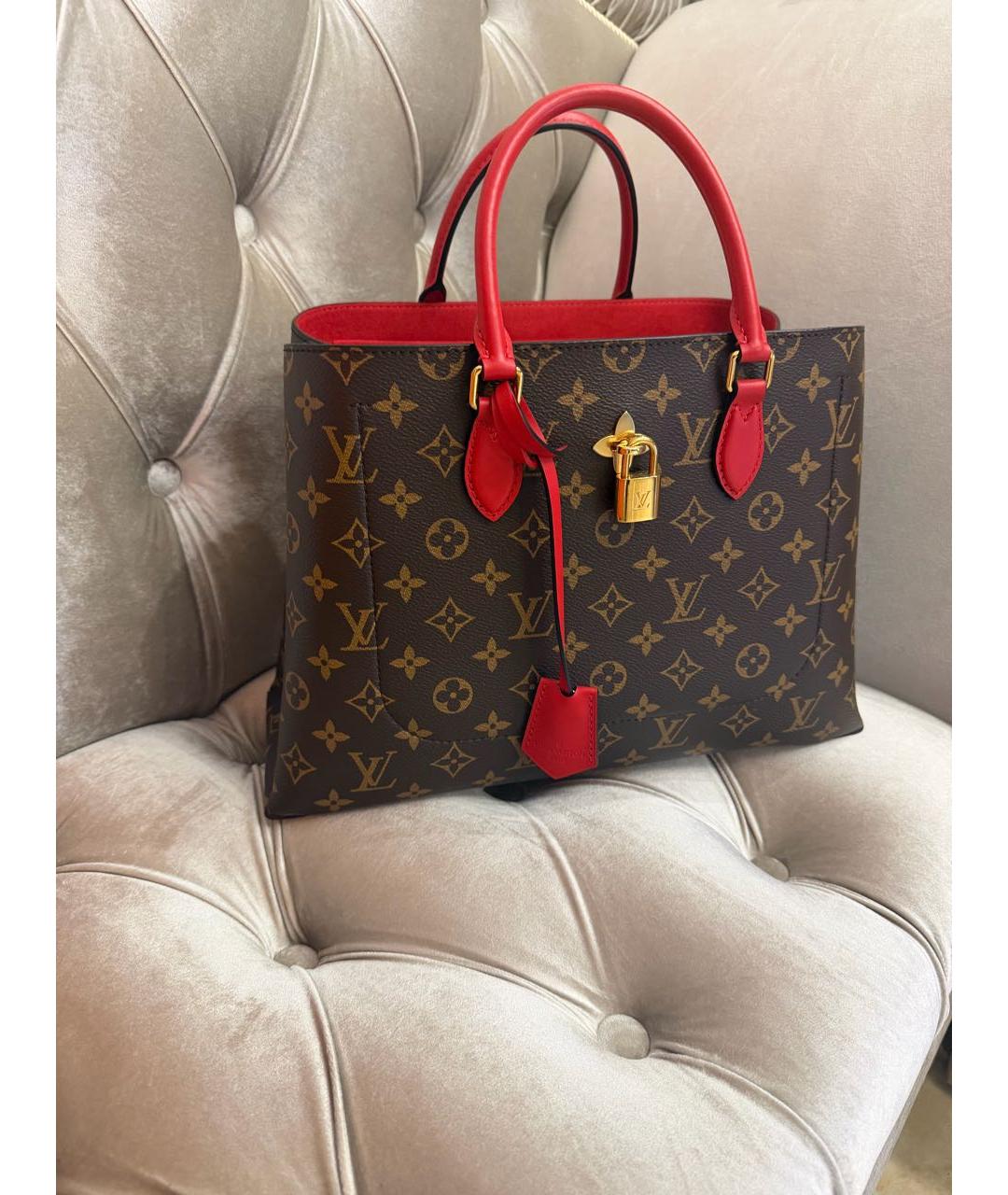 LOUIS VUITTON Коричневая кожаная сумка с короткими ручками, фото 2