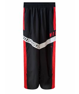 NIKE Спортивные костюмы