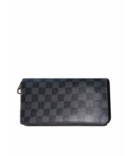 LOUIS VUITTON Кошелек