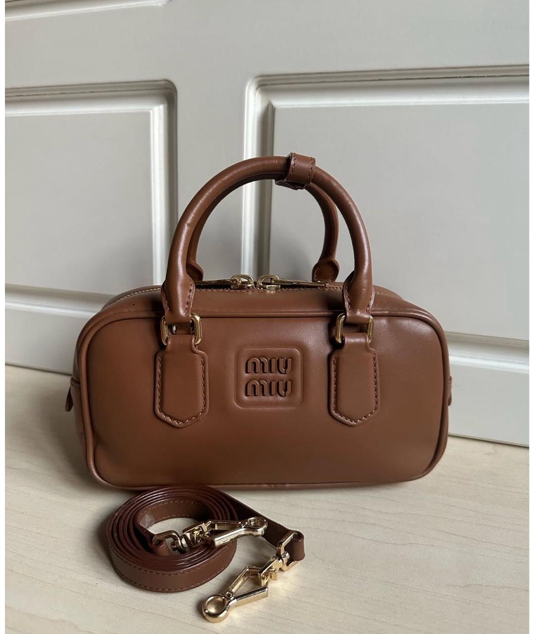 MIU MIU Коричневая кожаная сумка с короткими ручками, фото 7