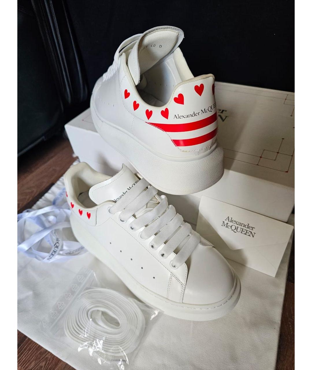 ALEXANDER MCQUEEN Белые кожаные кеды, фото 2