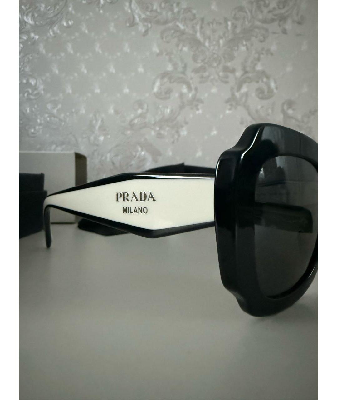 PRADA Черные пластиковые солнцезащитные очки, фото 3