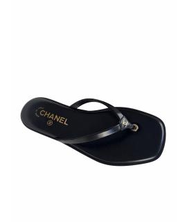 CHANEL Шлепанцы