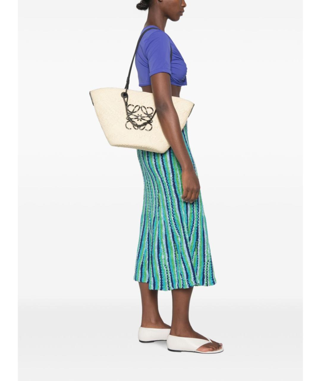 LOEWE Бежевая плетеная пляжная сумка, фото 3