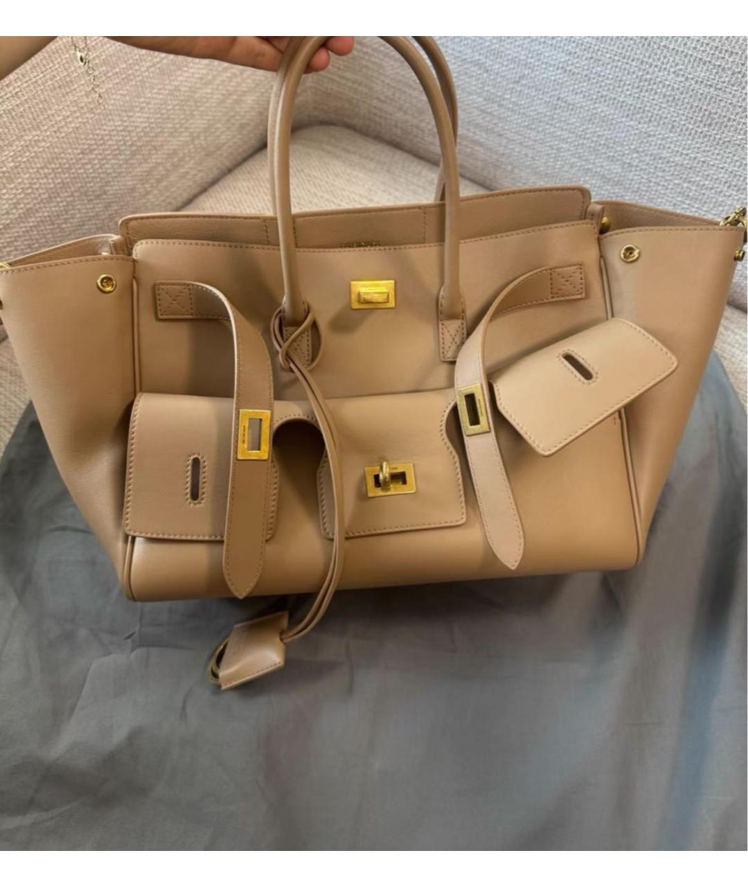 BALENCIAGA Бежевая кожаная сумка с короткими ручками, фото 2