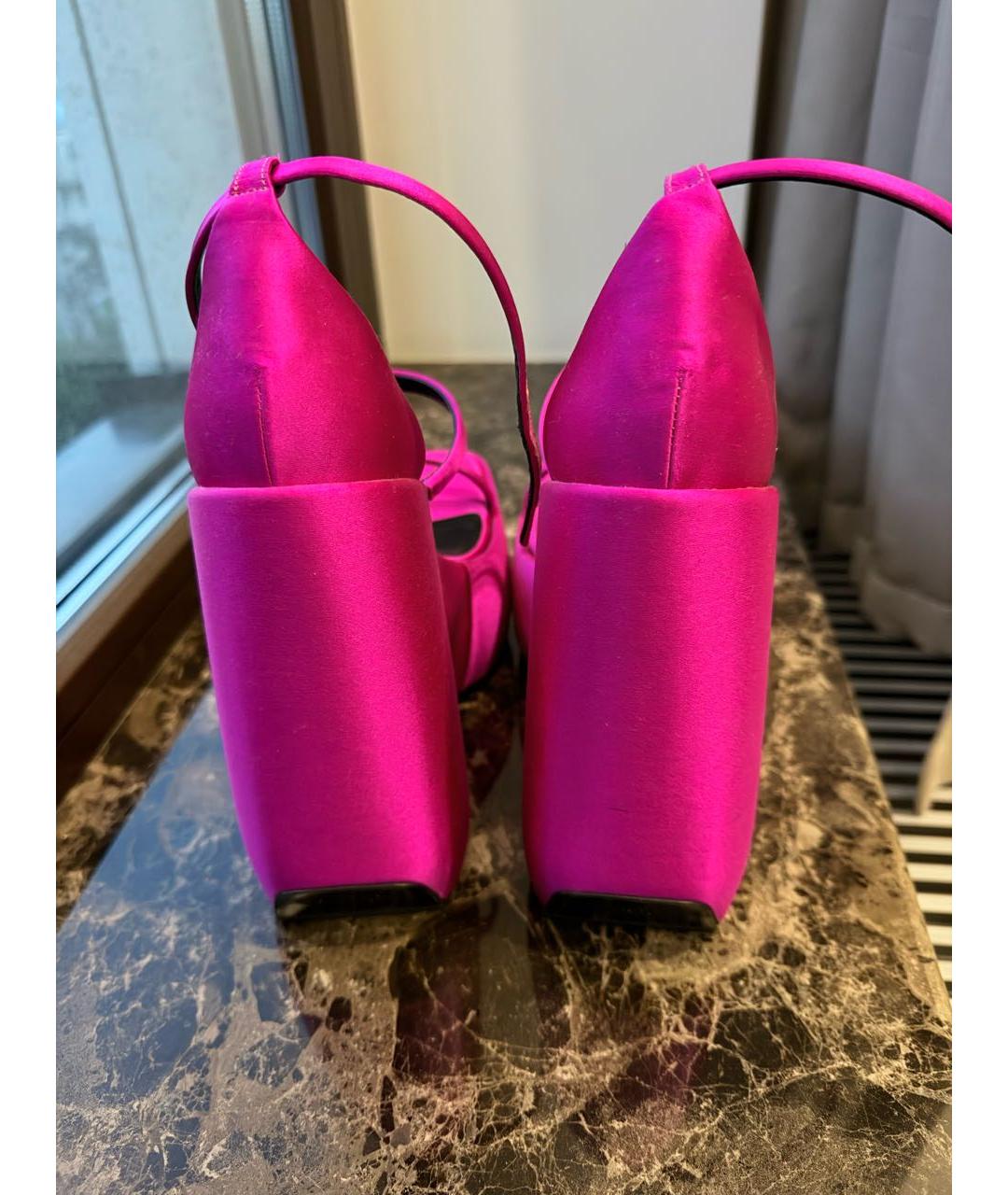 VERSACE Фуксия текстильные босоножки, фото 4