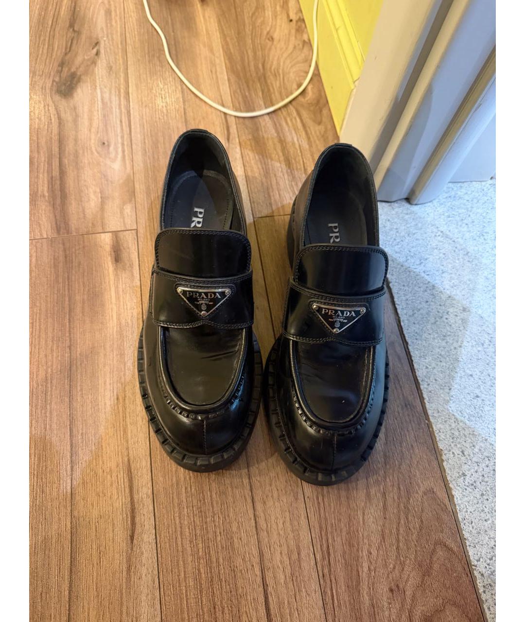 PRADA Черные кожаные лоферы, фото 2