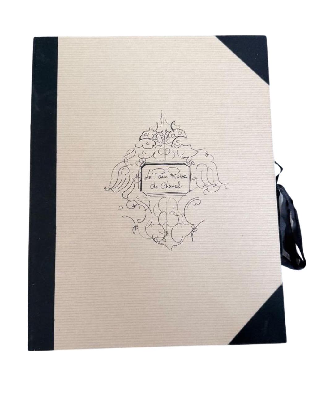 CHANEL Книга, фото 1