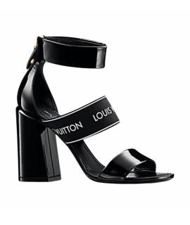 LOUIS VUITTON Босоножки