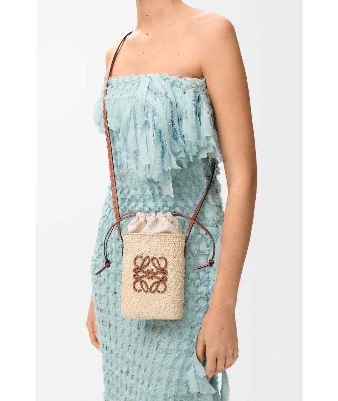 LOEWE Бежевая плетеная сумка через плечо, фото 2