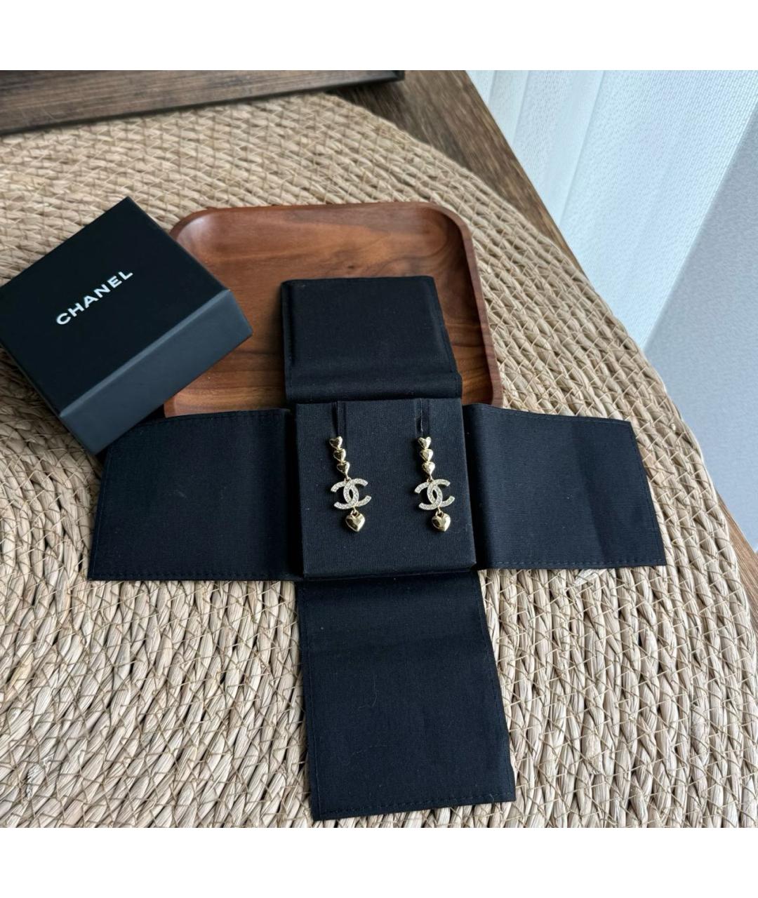 CHANEL Золотые серьги, фото 2