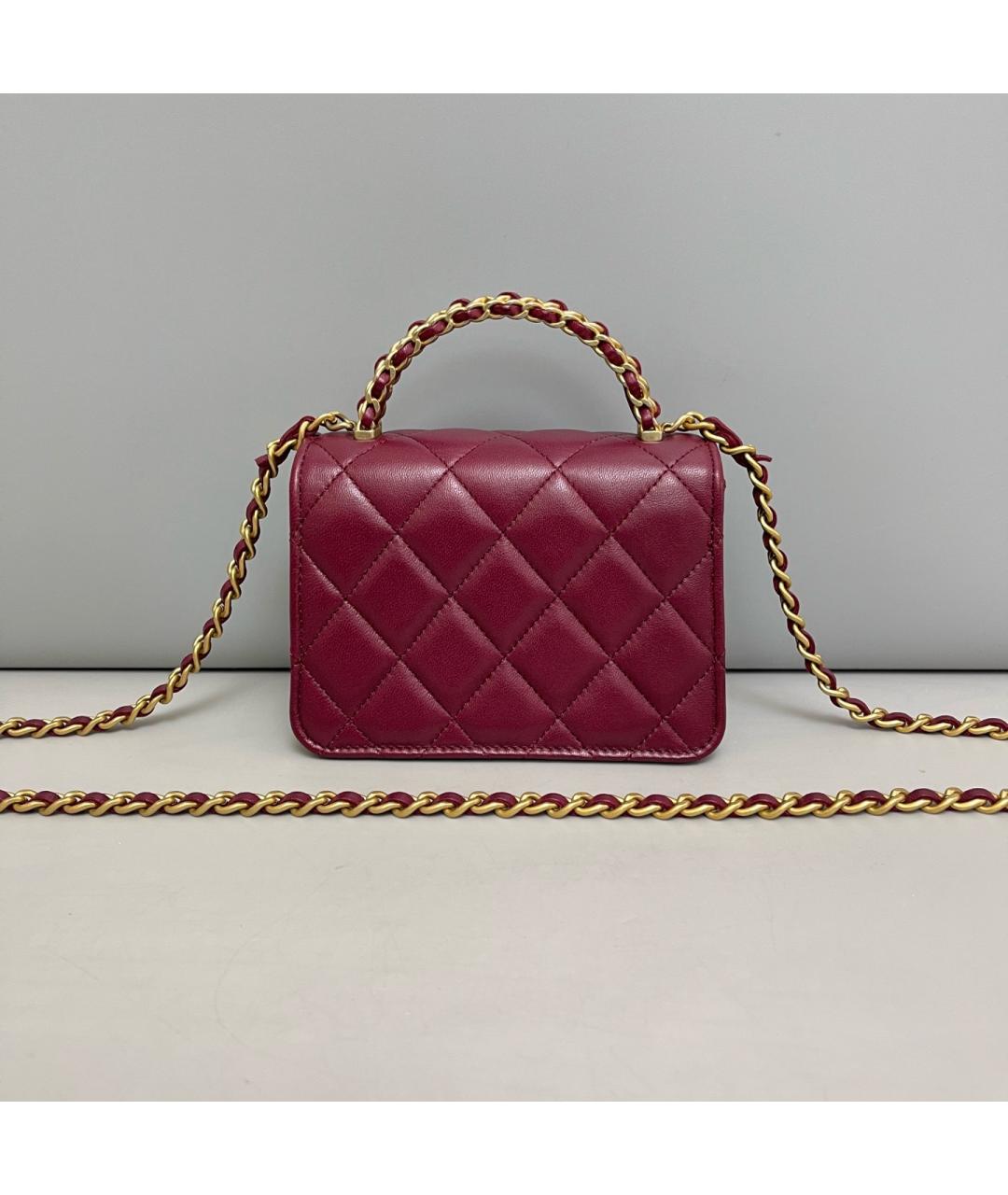 CHANEL Красная кожаная сумка с короткими ручками, фото 2