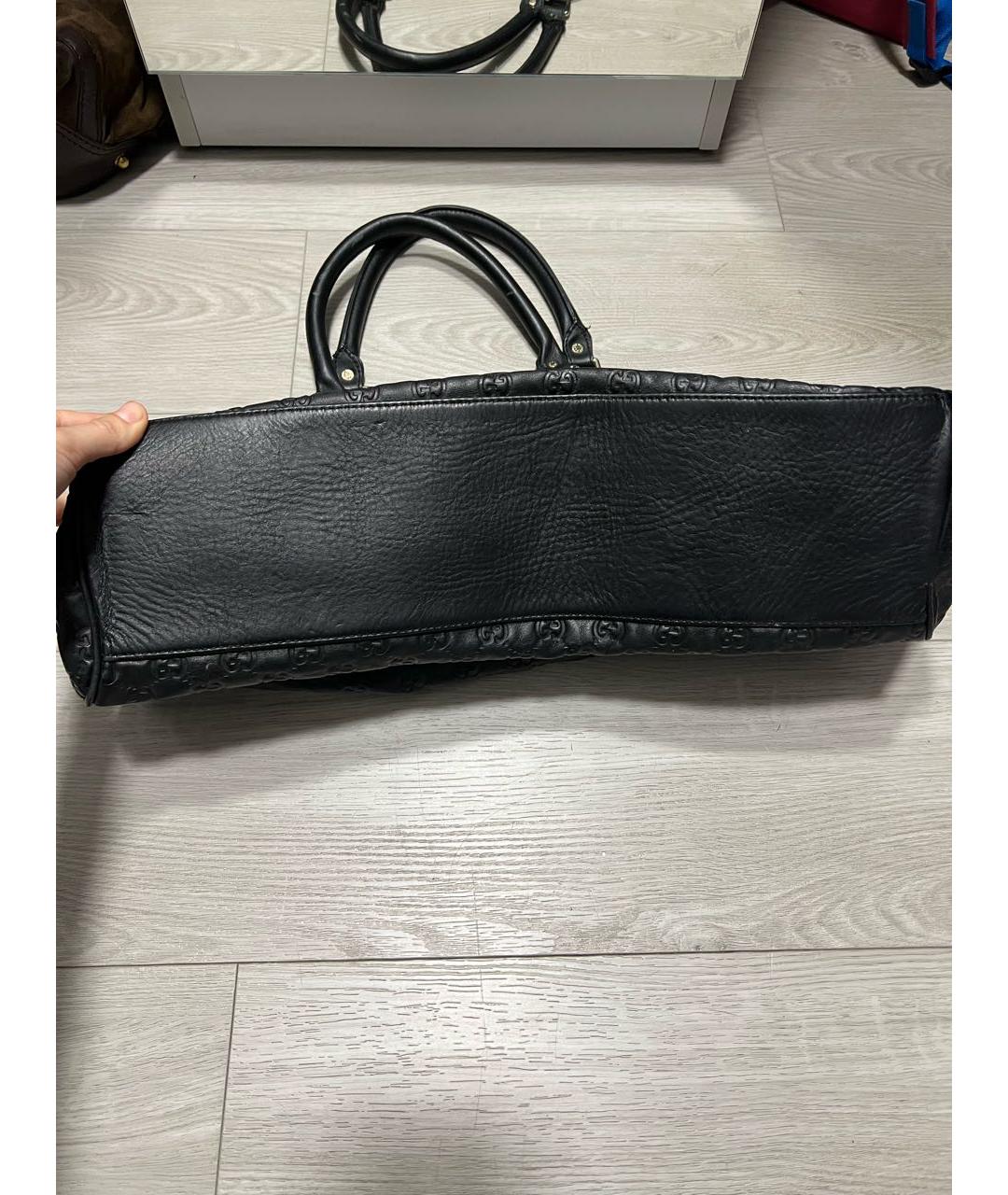 GUCCI Черная кожаная сумка с короткими ручками, фото 2