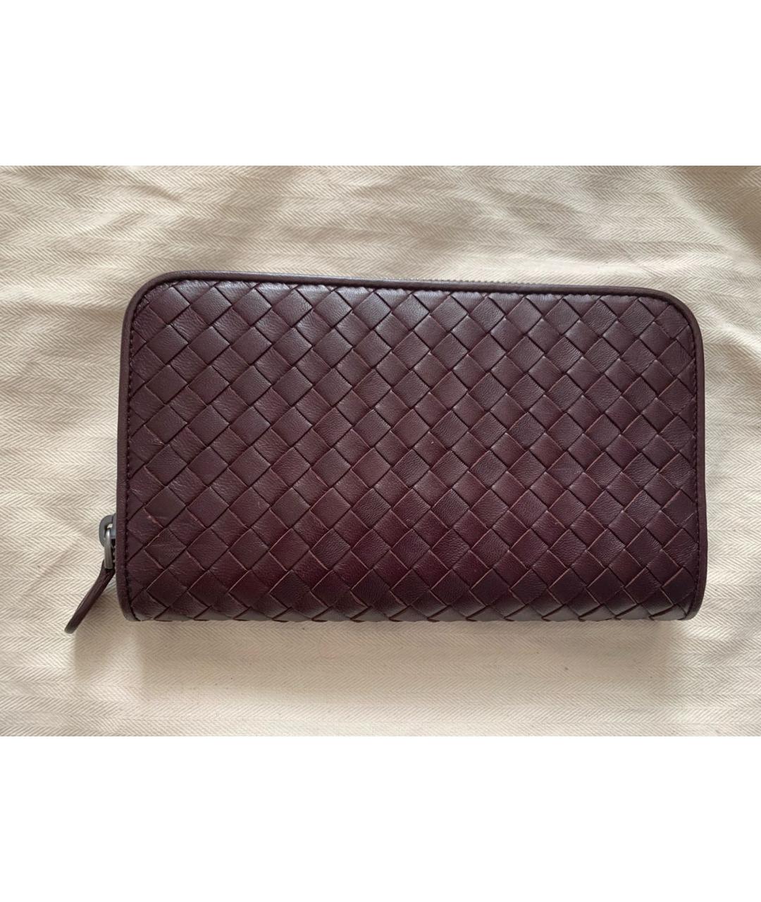 BOTTEGA VENETA Бордовый кожаный кошелек, фото 2