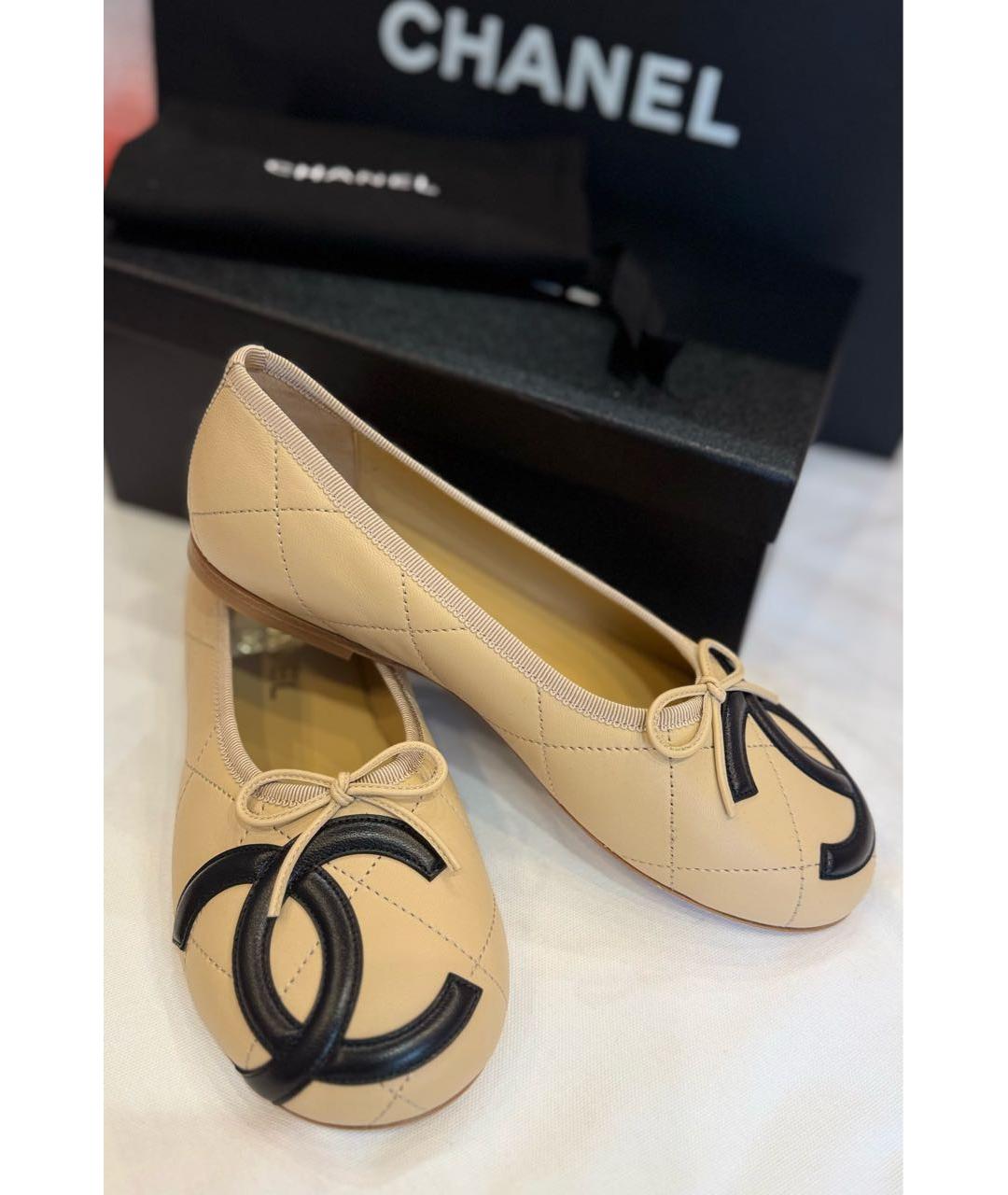 CHANEL Бежевые кожаные балетки, фото 5