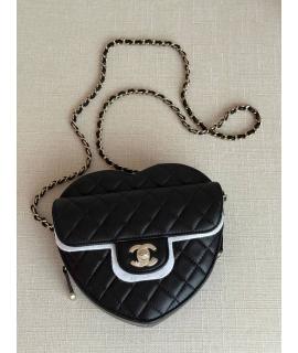 CHANEL Сумка через плечо